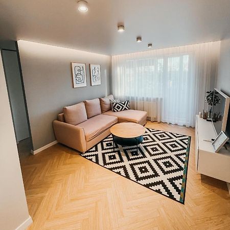 Vytautas Park Apartment With Free Parking 马里扬泊列 外观 照片