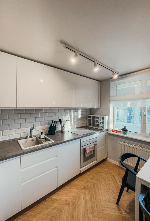 Vytautas Park Apartment With Free Parking 马里扬泊列 外观 照片